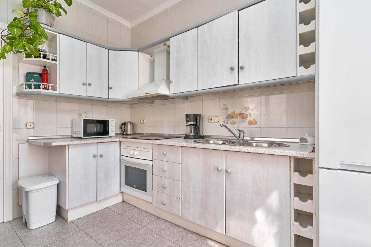 Casa Carmen Apartment เนร์คา ภายนอก รูปภาพ