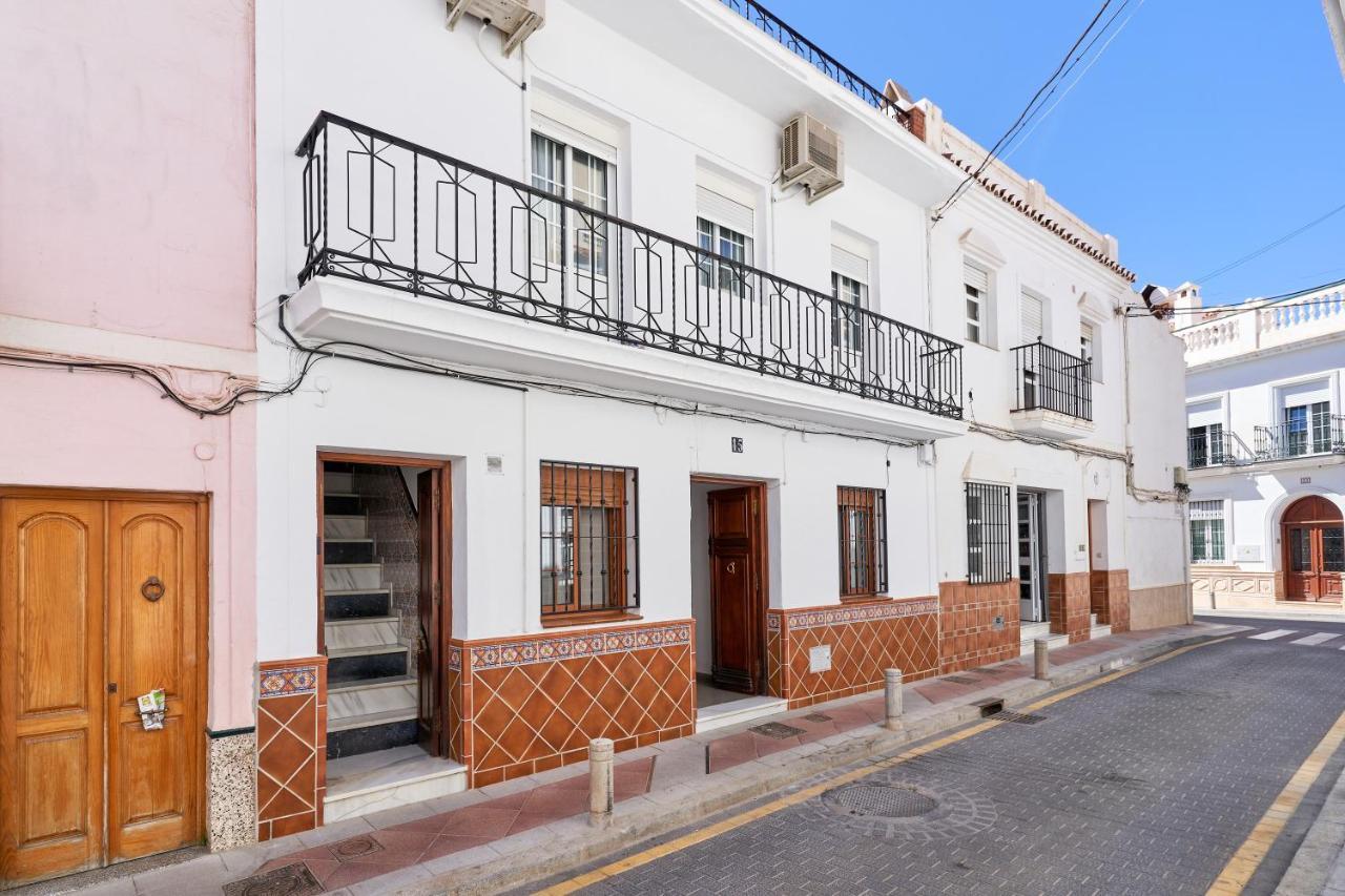 Casa Carmen Apartment เนร์คา ภายนอก รูปภาพ