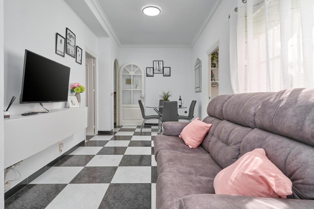 Casa Carmen Apartment เนร์คา ภายนอก รูปภาพ